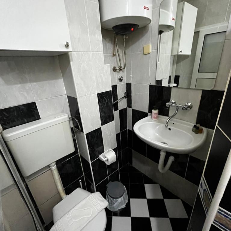 Puerta Apartments - Economy Dvokrevetna Soba sa Zasebnim Krevetima - 6