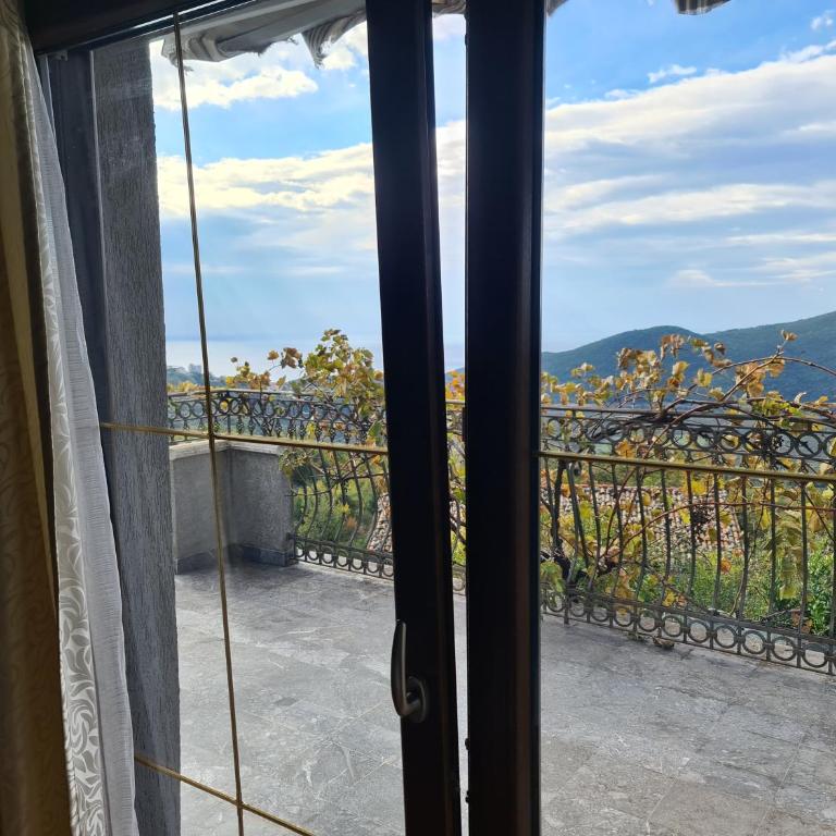 Villa Deloik Hill House - Villa with Sea View - 11