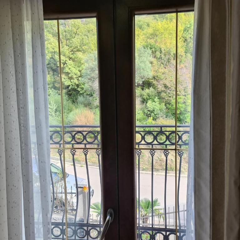 Villa Deloik Ante`s Hill House - Deluks Apartman - 13