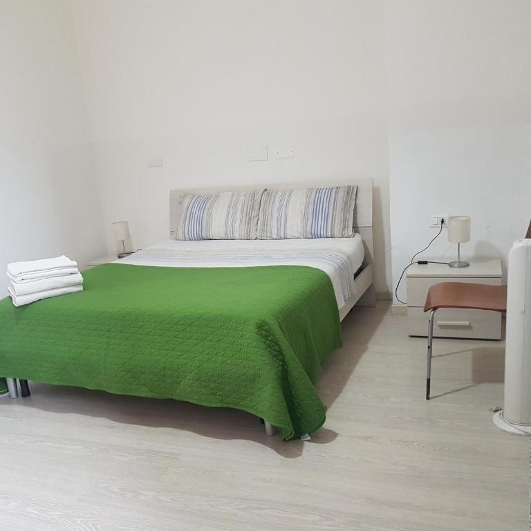 B&B Matteotti 23 - Camera Deluxe (2 Adulti + 1 Bambino) - 7