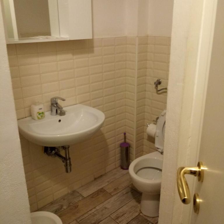 B&B Matteotti 23 - Camera Deluxe (2 Adulti + 1 Bambino) - 2