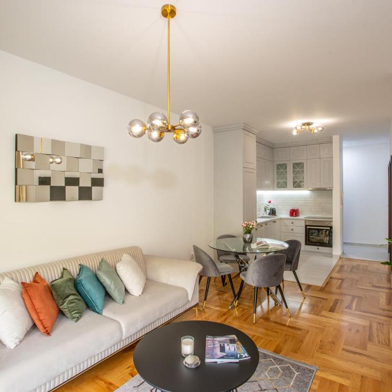 Apartment Poetica Del Mare, Budva, Bečići - One-Bedroom Apartment - 12