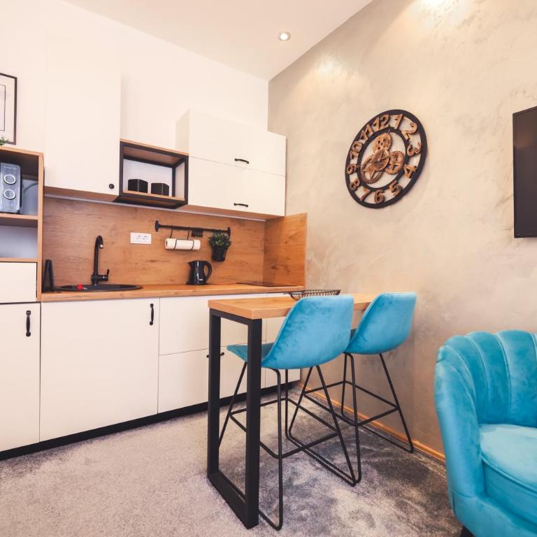 Central Square Apartment - Studio - 2