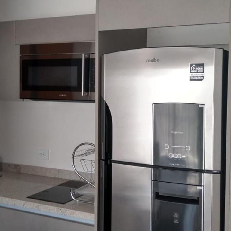 Suites calle 38 - Estudio Deluxe con cama grande - 5