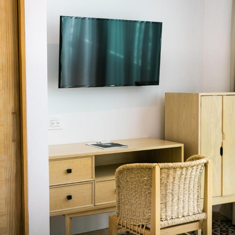 Pop Diez Hotel Boutique Playa del Carmen - Habitación Deluxe con cama extragrande - 23