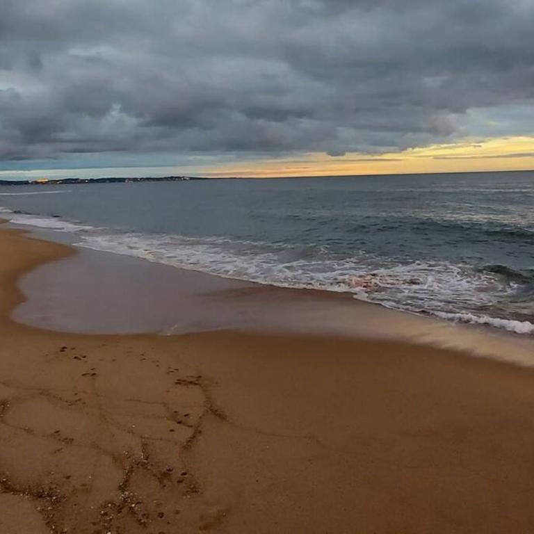 Cabaña Sunset , 6 personas , 2 cuartos a 3 cuadras de la playa - Two-Bedroom House - 58