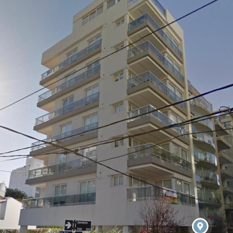 Roca Trust II Semipiso de 3 ambientes para 4 personas en zona güemes con cochera - Two-Bedroom Apartment - 14