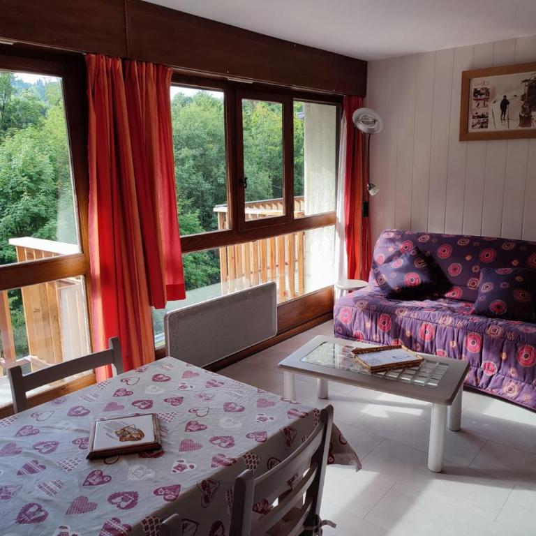 Coquet Studio de 4 personnes aux Carroz - Balcon et Wifi - Apartment mit Balkon - 1