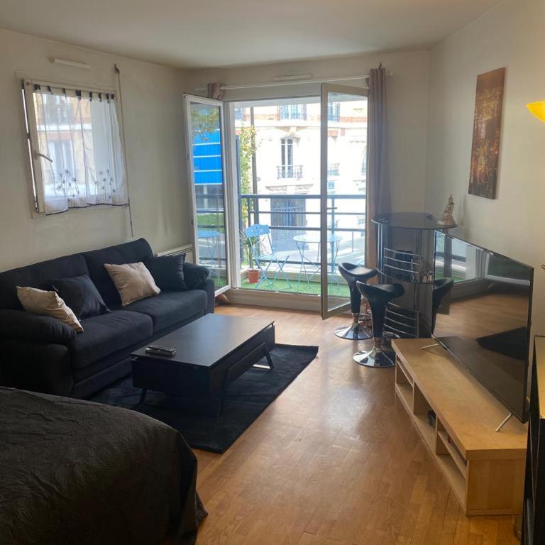 Studio cosy avec balcon proche Paris - Studio - 10