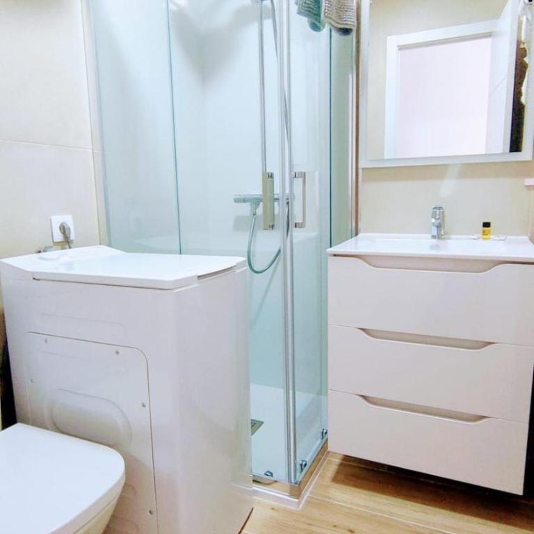 Pequeño y acogedor 4th by CASAS COCODRILO - One-Bedroom Apartment - 8