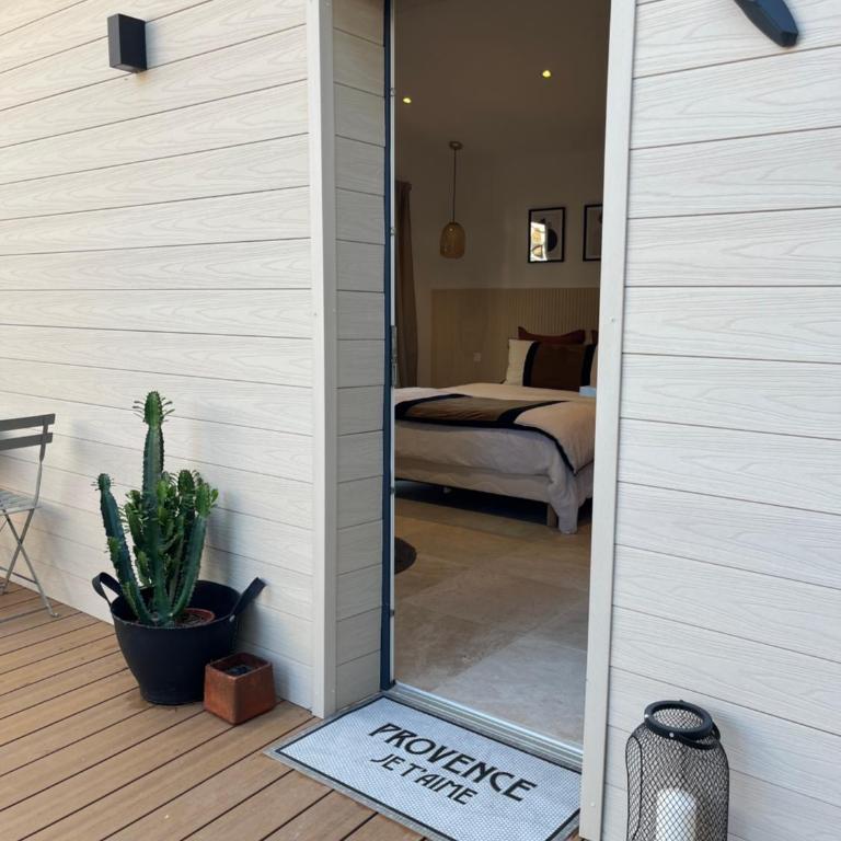 Suite La Farigoulette - Maison 1 Chambre - 7
