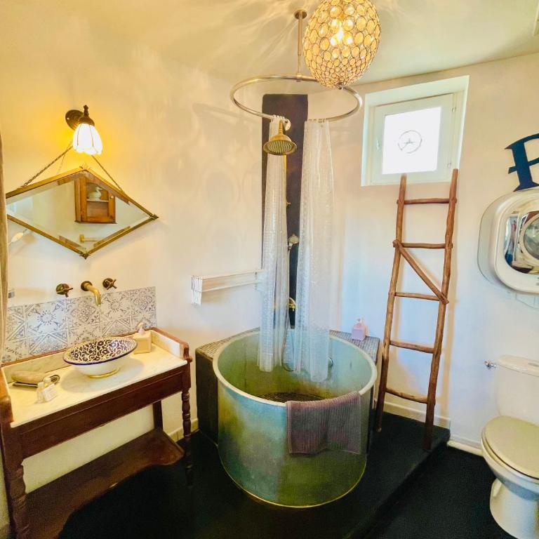 Elégant studio sous les toits - Appartement 1 Chambre - 18