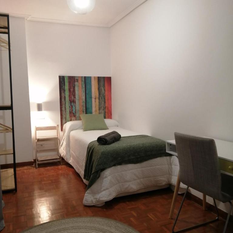 Piso luminoso, amplio y tranquilo en Casco Viejo - Apartamento de 2 dormitorios - 18