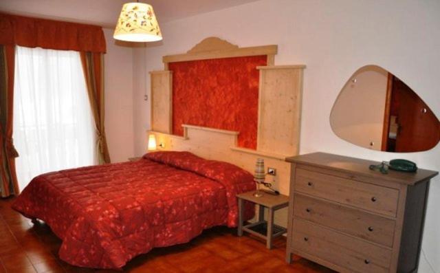 Hotel Piancastello - Doppel- oder Zweibettzimmer - 5