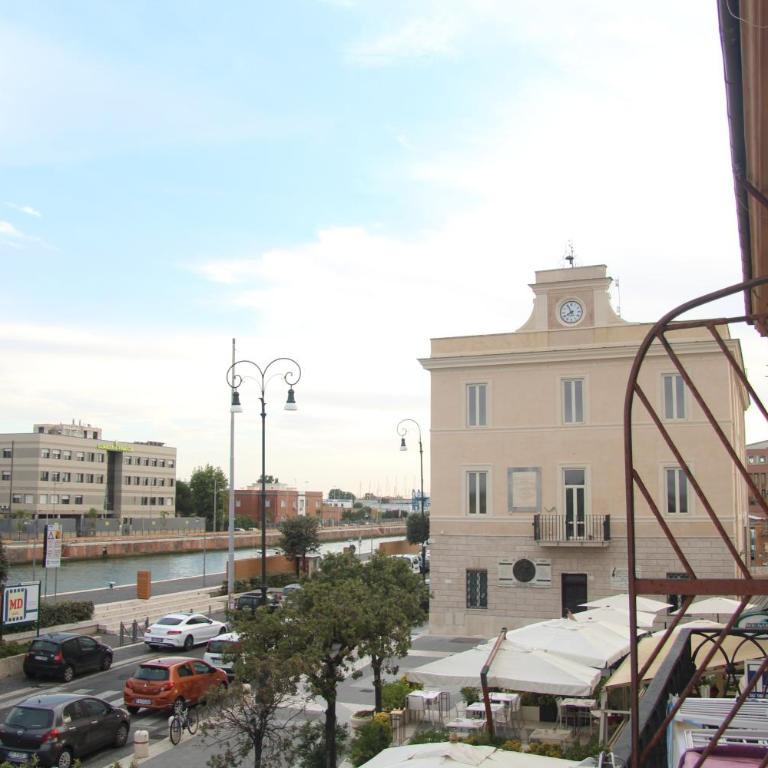Ex Dogana Home - Appartamento con 2 Camere da Letto - 7