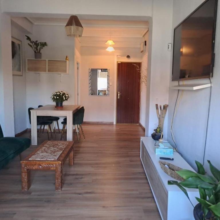 Cosmopolita Madrid zona Céntrica - Three-Bedroom Apartment - 19