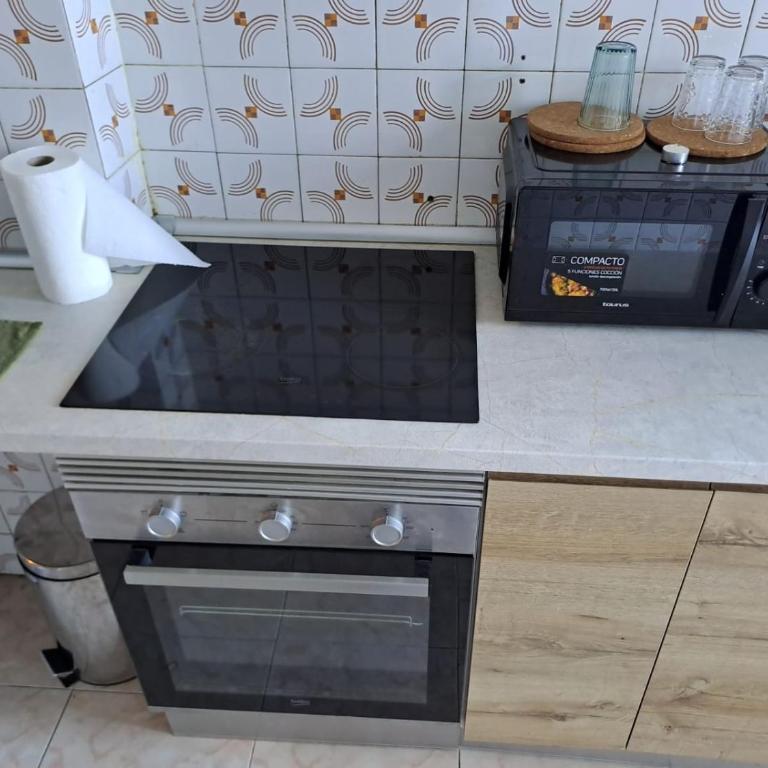 Cosmopolita Madrid zona Céntrica - Three-Bedroom Apartment - 40