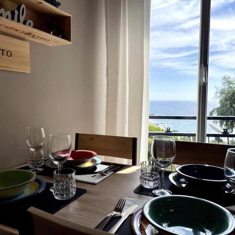 [Suite Letizia] Vista mare-Wi-Fi-Box Auto incluso - Appartamento con 1 Camera da Letto - 1