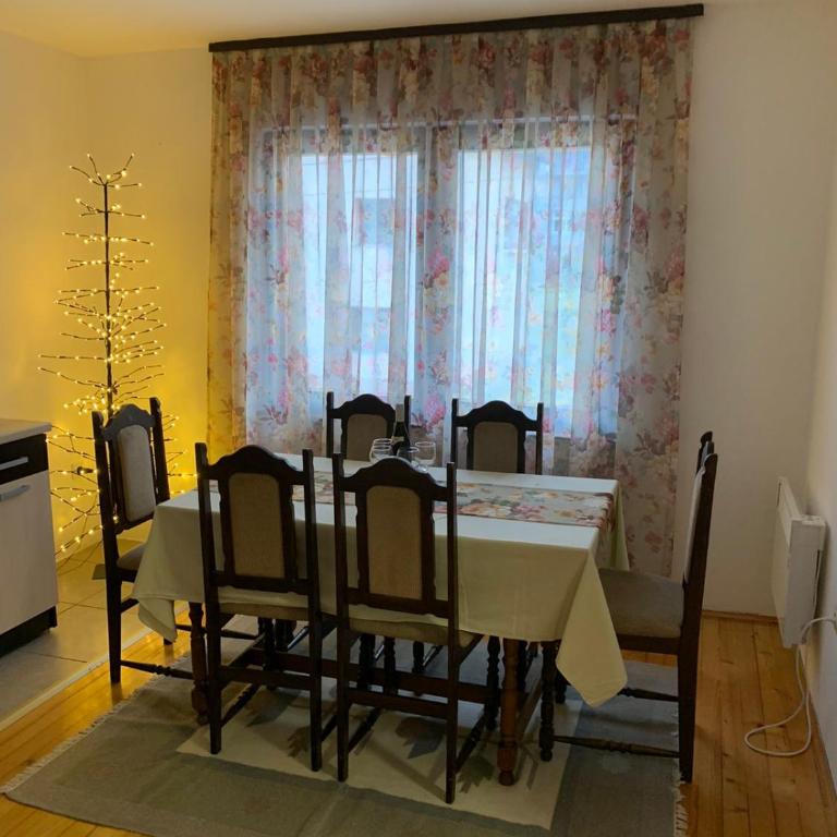 Ski Monti - Two-Bedroom Apartment - 14