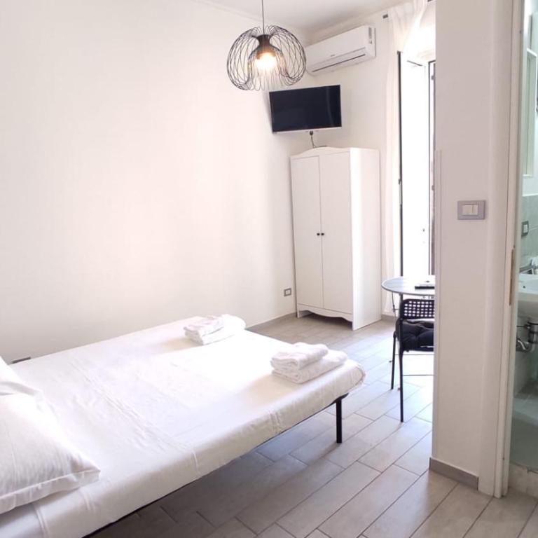 three angels vatican - Doppelzimmer mit Balkon - 3