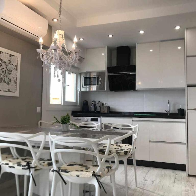 Sol y Playa en Benalmádena · Piscina & Parking - Apartment with Sea View - 12