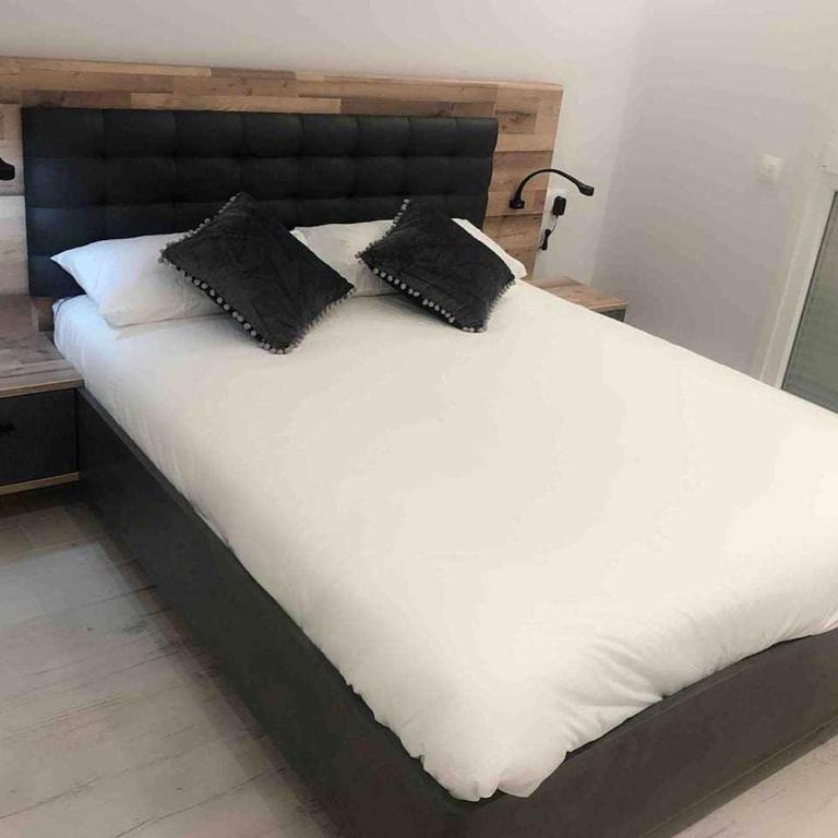 Sol y Playa en Benalmádena · Piscina & Parking - Apartment with Sea View - 4