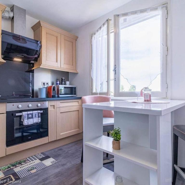 Le Marbré design 60m2, 2 Stars, Free parking - Apartamento de 1 dormitorio - 37