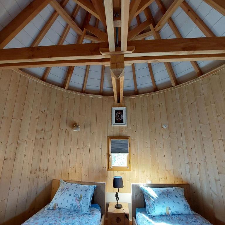 Roulottes au pied du Vercors - Chalet Supérieur - 6