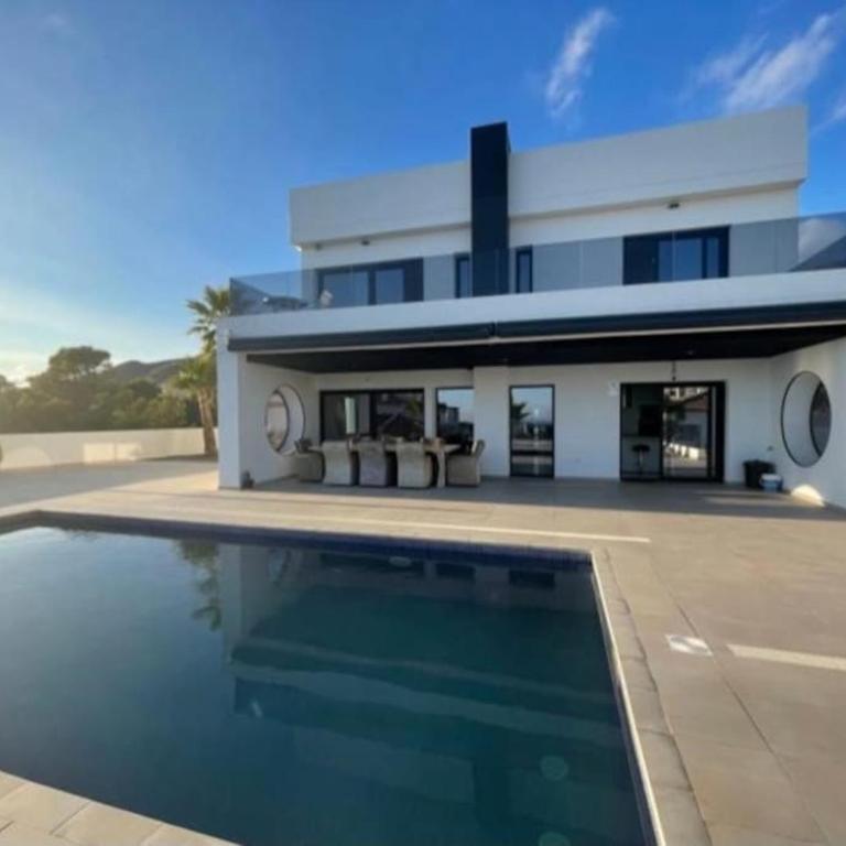 Villa in Finestrat - Casa de 4 dormitorios - 75