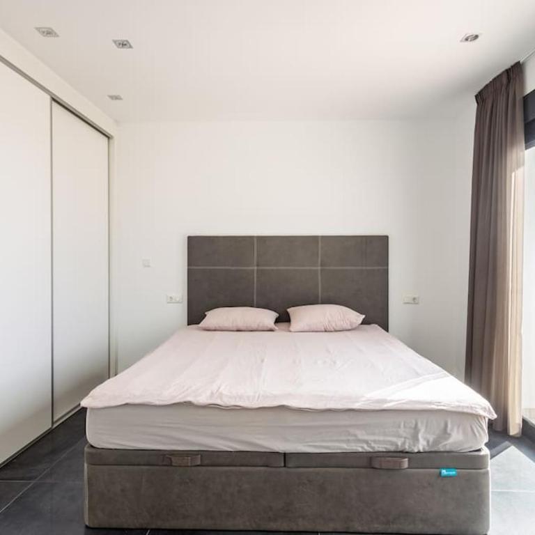 Villa in Finestrat - Casa de 4 dormitorios - 76