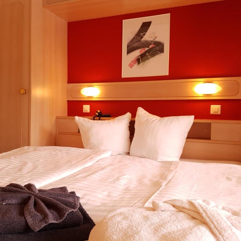 Hotel Europa - Doppelzimmer mit Balkon - 2