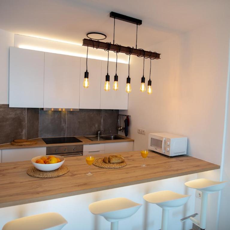 Black Sand Holiday Home - Apartamento con vistas al mar - 24