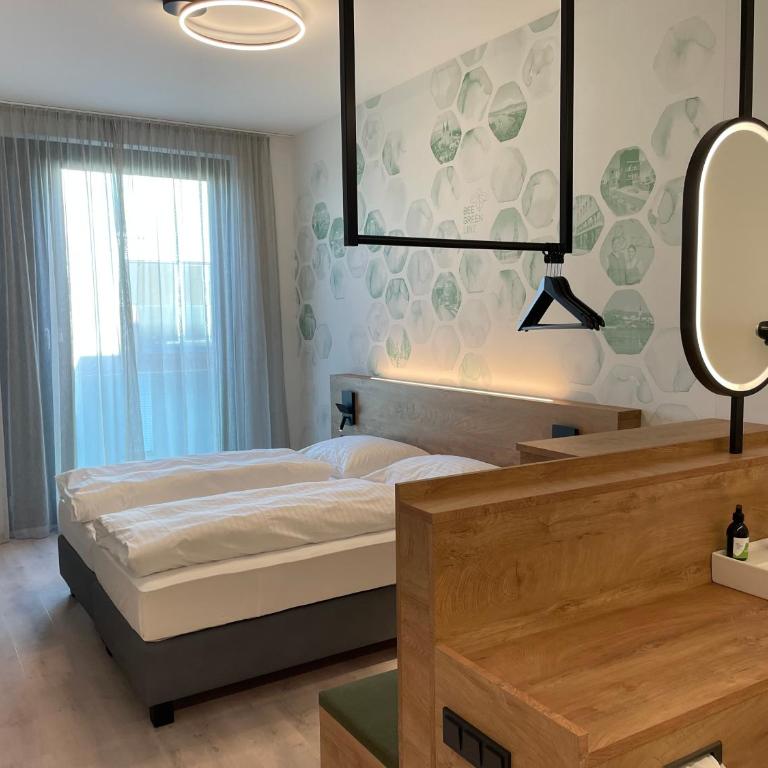 BEE GREEN Linz Self-Check-in-Hotel - Doppelzimmer - 7