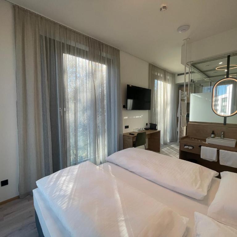 BEE GREEN Linz Self-Check-in-Hotel - Doppelzimmer - 3