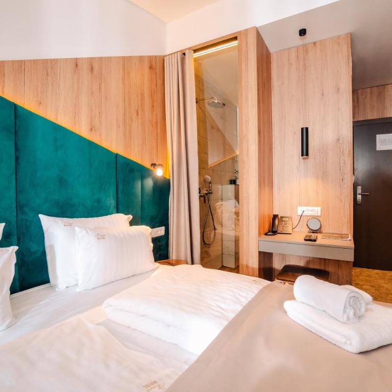 Hotel Forest - Two-Bedroom Suite - 2