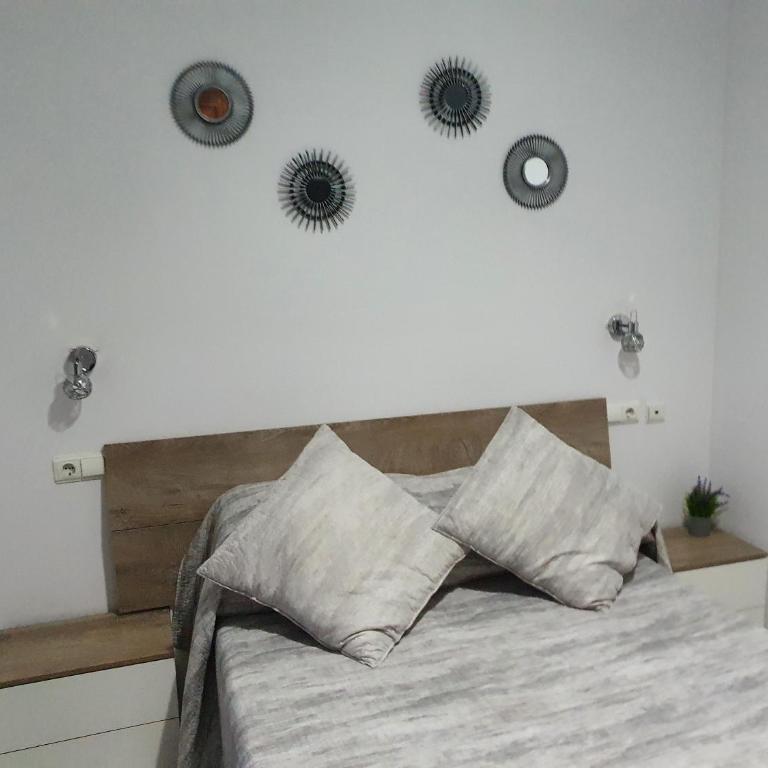Hostal Puerta Carmona - Habitación Doble con balcón - 1