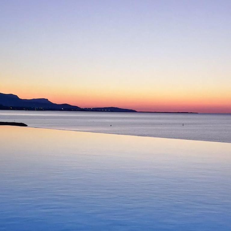 Pearl Beach - Rooftop Pool Seaside - Apartamento con vistas a las montañas - 42