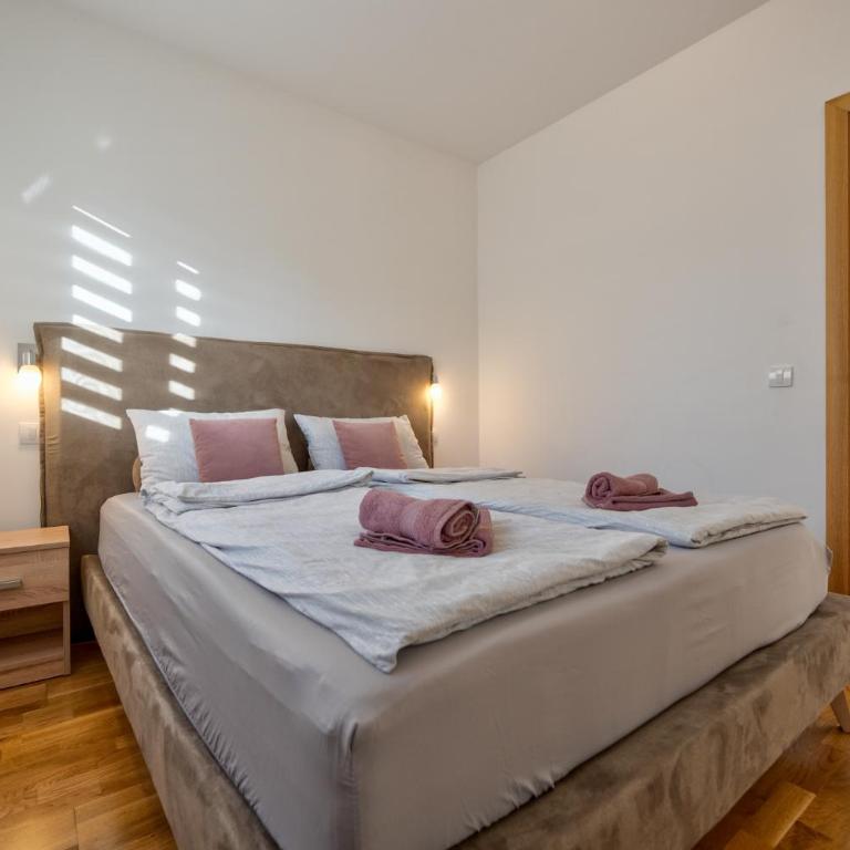 Gold Shine Zlatibor - One-Bedroom Apartment - 1