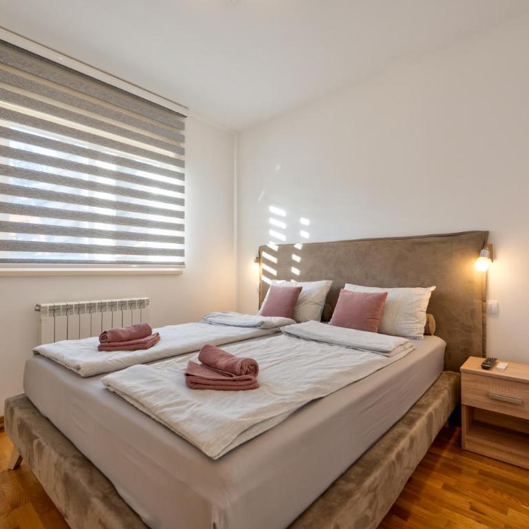 Gold Shine Zlatibor - One-Bedroom Apartment - 13