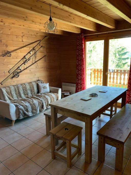 Chalet savoyard indépendant - Chalet 3 Chambres - 10