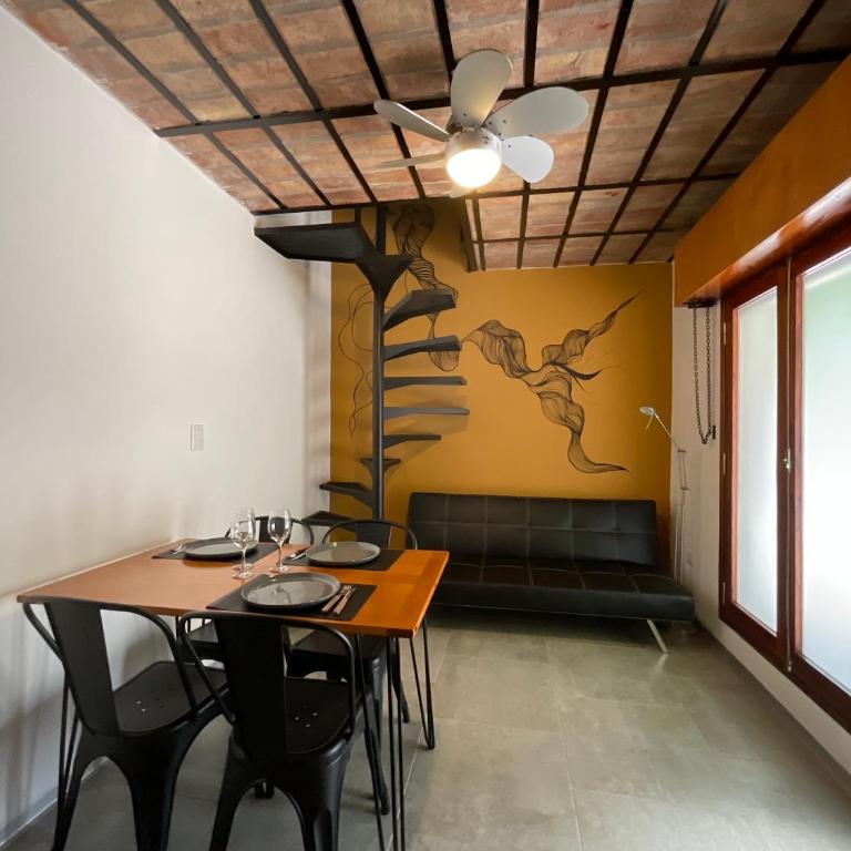 Encantador Duplex cerca de todo - Apartamento de 1 dormitorio - 14
