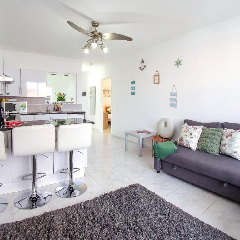 Gorgeous Los Diamantes Home - Apartamento con vistas a la piscina - 2