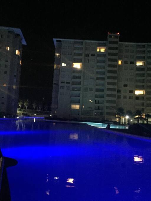 DEPARTAMENTO HERMOSO CON VISTA AL MAR - Apartamento de 3 dormitorios - 20