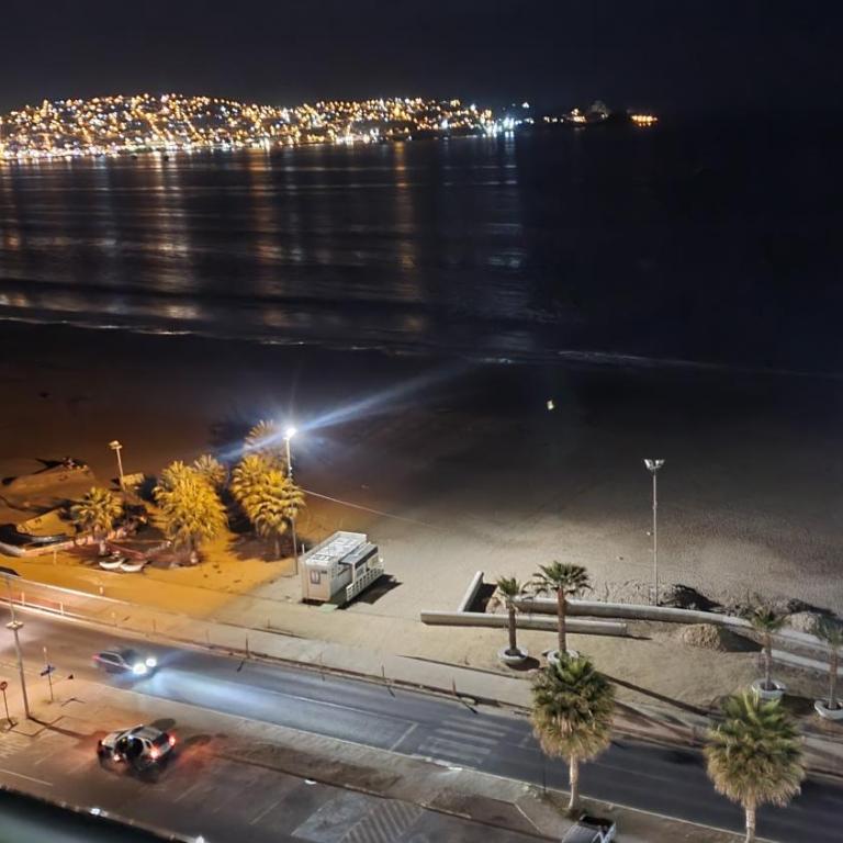 Comodo depto. con una vista espectacular en Coquimbo. - One-Bedroom Apartment - 17