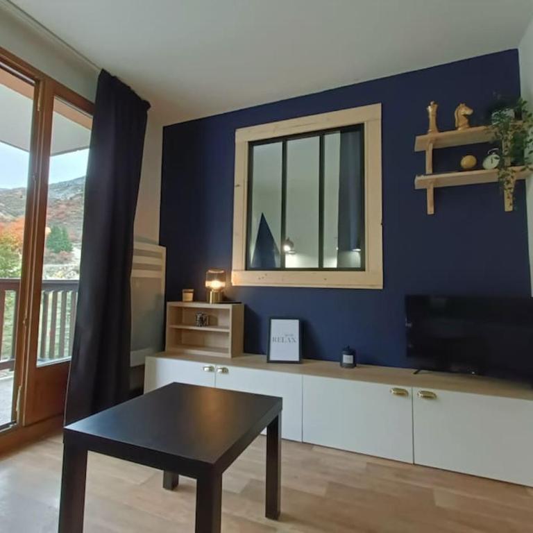 Snowliday - Appartement pour 4 personnes, au pied des pistes, en résidence 4 étoiles - Appartement 1 Chambre - 3