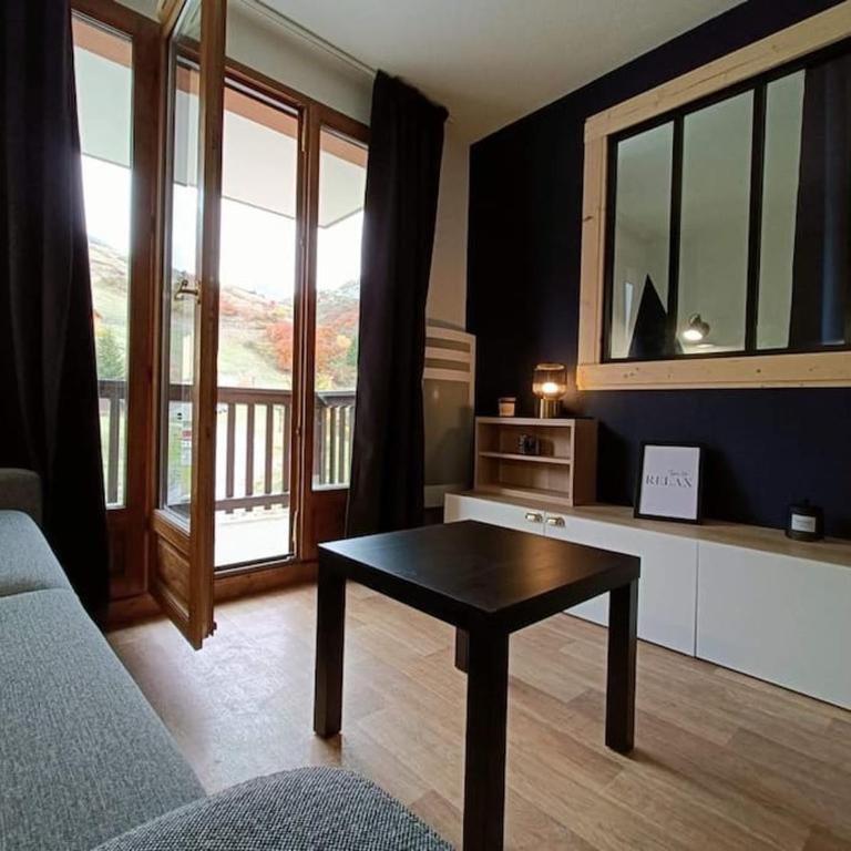 Snowliday - Appartement pour 4 personnes, au pied des pistes, en résidence 4 étoiles - Appartement 1 Chambre - 7