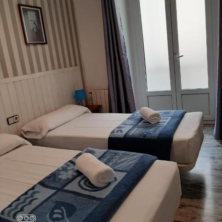Pensión San Isidro - Twin Room - 3
