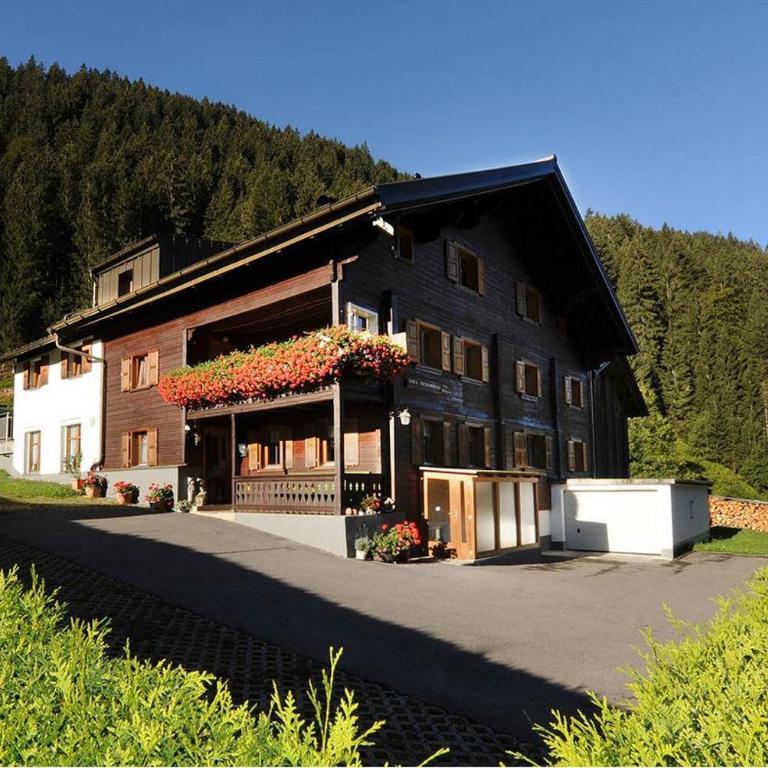 Haus Tschambräu - Apartment mit Dusche - 3
