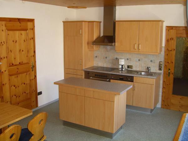 Haus Tschambräu - Apartment mit Dusche - 8