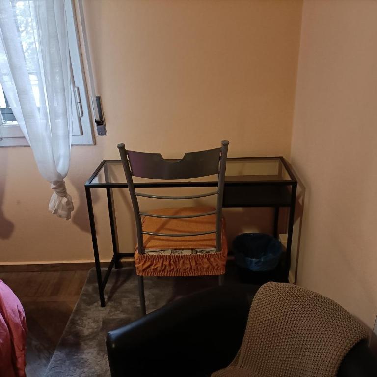 La casa di Laura - Two-Bedroom Family Apartment - 7